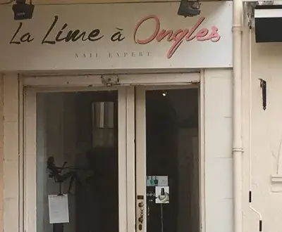 La Lime à Ongles